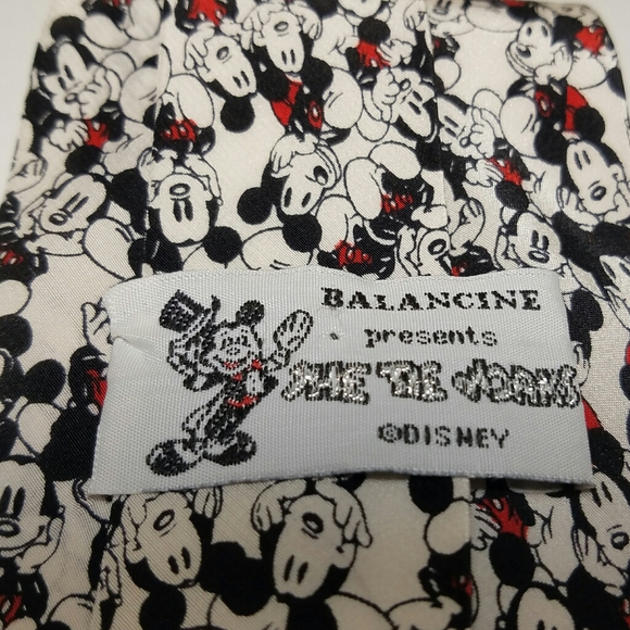 Mens Disney Mickey Tie - Picture 2 of 3